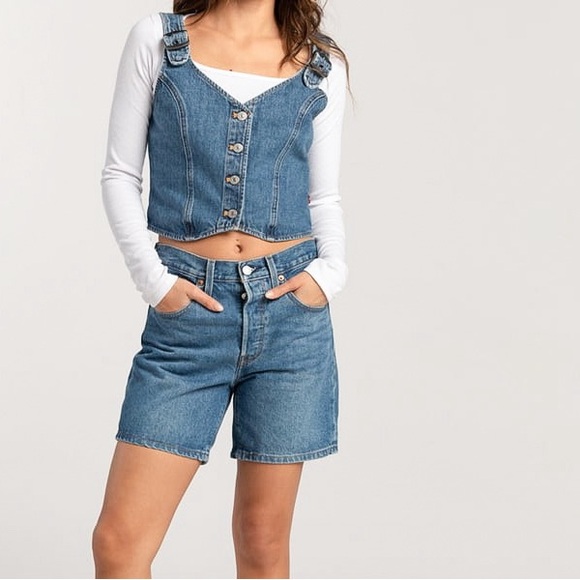 Levi’s Charlie Denim Tank - Picture 4 of 5